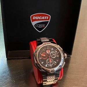 Ducati Corse Motore, Stainless Steel Men's Chronograph Watch - GI20190 used